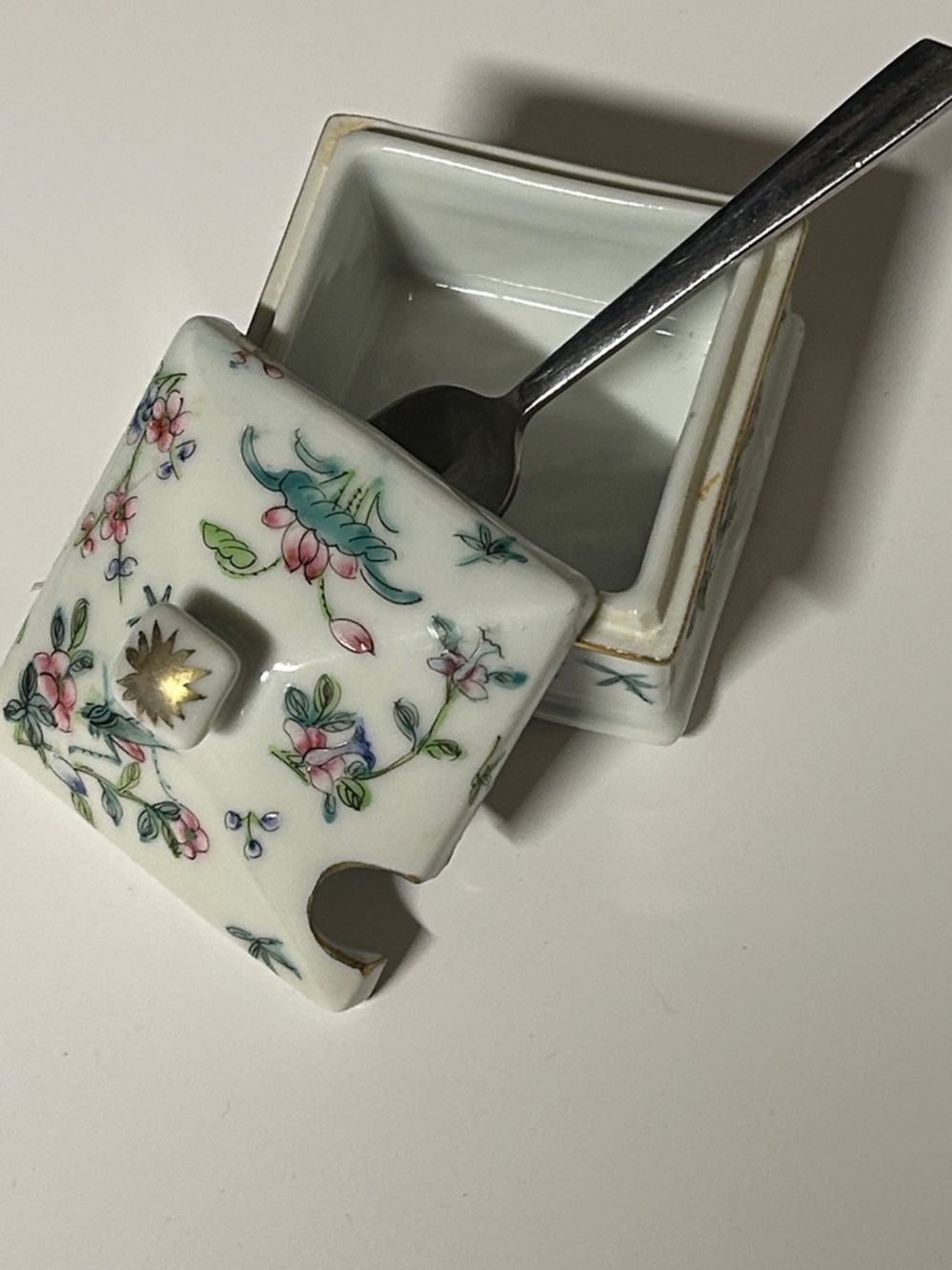 Antique China Floral Ceramic mustard jar with Lid not original spoon - Picture 8 of 9